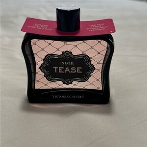 NWT Victoria’s Secret Noir Tease